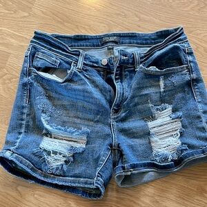 Judy blue Jean shorts size XL